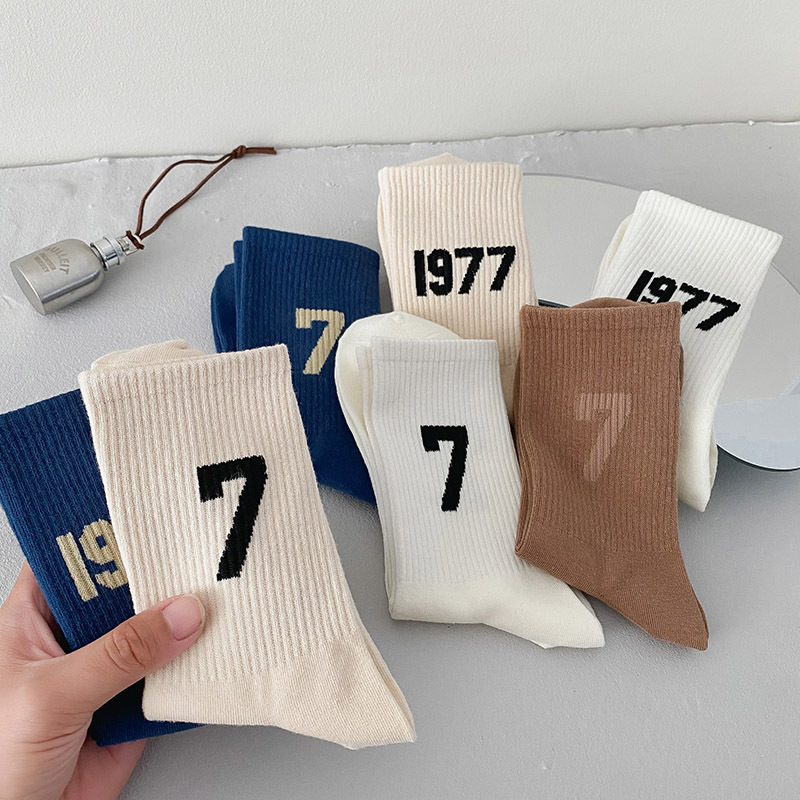 Skarpety bawełniane 1977 moda  – Fear Of God Essential recenzja i cena