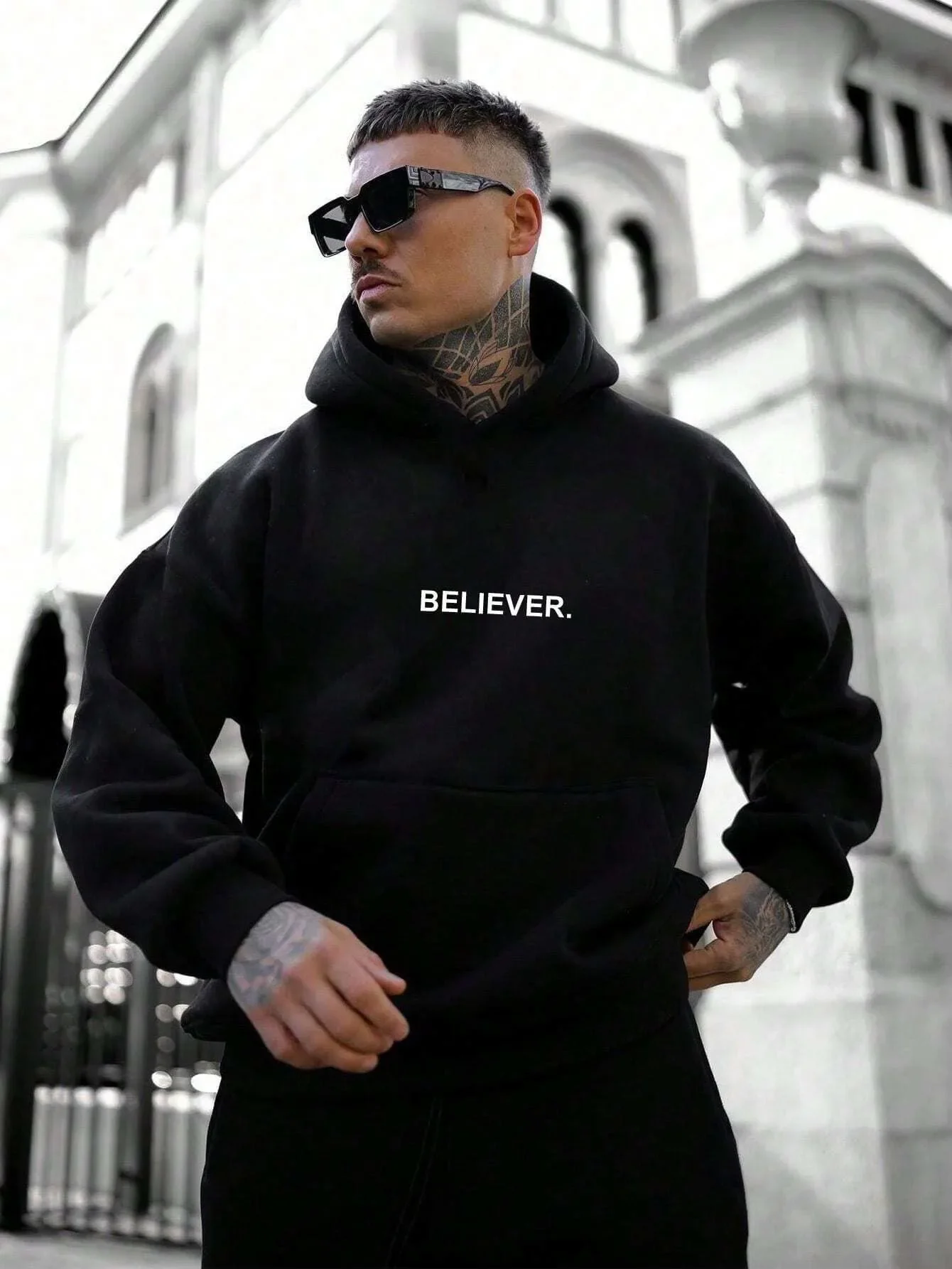 Bluza z kapturem Jesień Zima 2 – Fear Of God Essential recenzja i cena