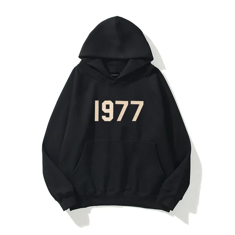 Modna bluza z kapturem z edycj – Fear Of God Essential recenzja i cena