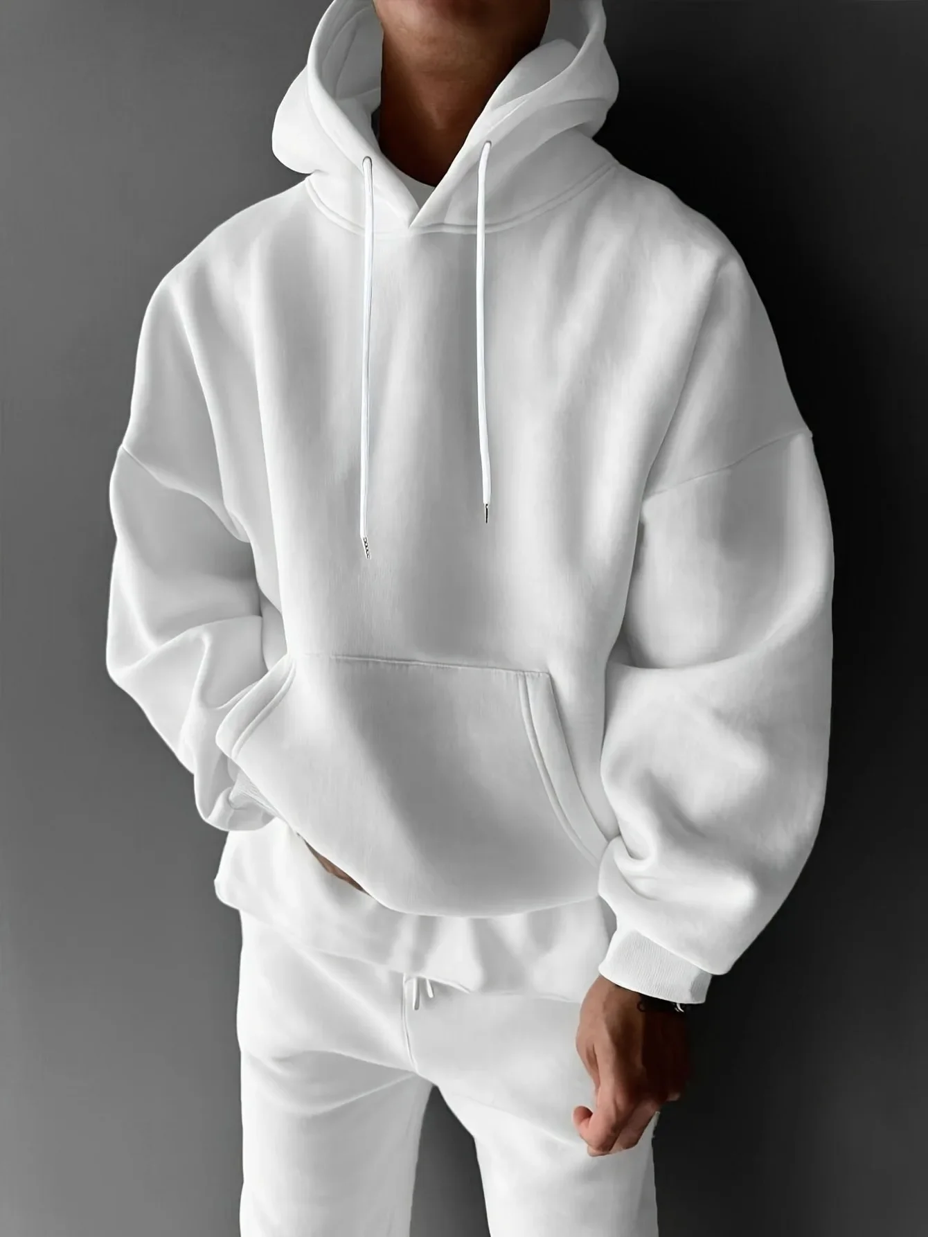 Japonia Harajuku Bluza z kaptu – Fear Of God Essential recenzja i cena